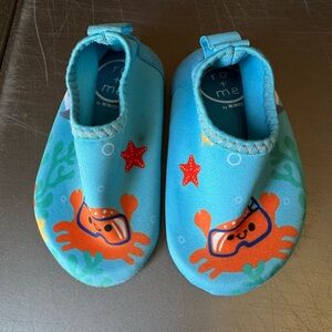 Robeez Blue and Orange Crab Baby Water Shoes size 2